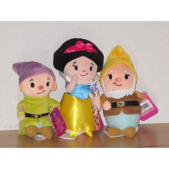 Wholesale Disney Lot of 6 Pieces Spin Doll Centipede Plush 3 Disney Plush New - Picture 6 of 8